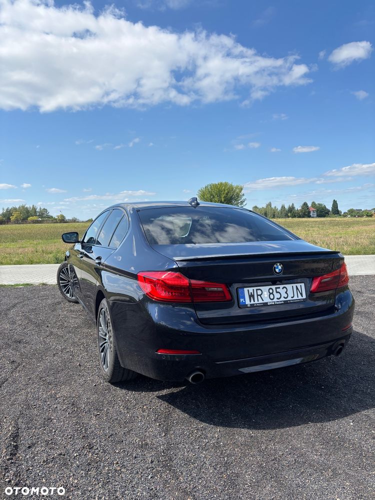 BMW Seria 5 520d Efficient Dynamics Sport Line sport - 11