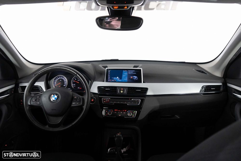 BMW X1 25 e xDrive Corporate Edition - 19