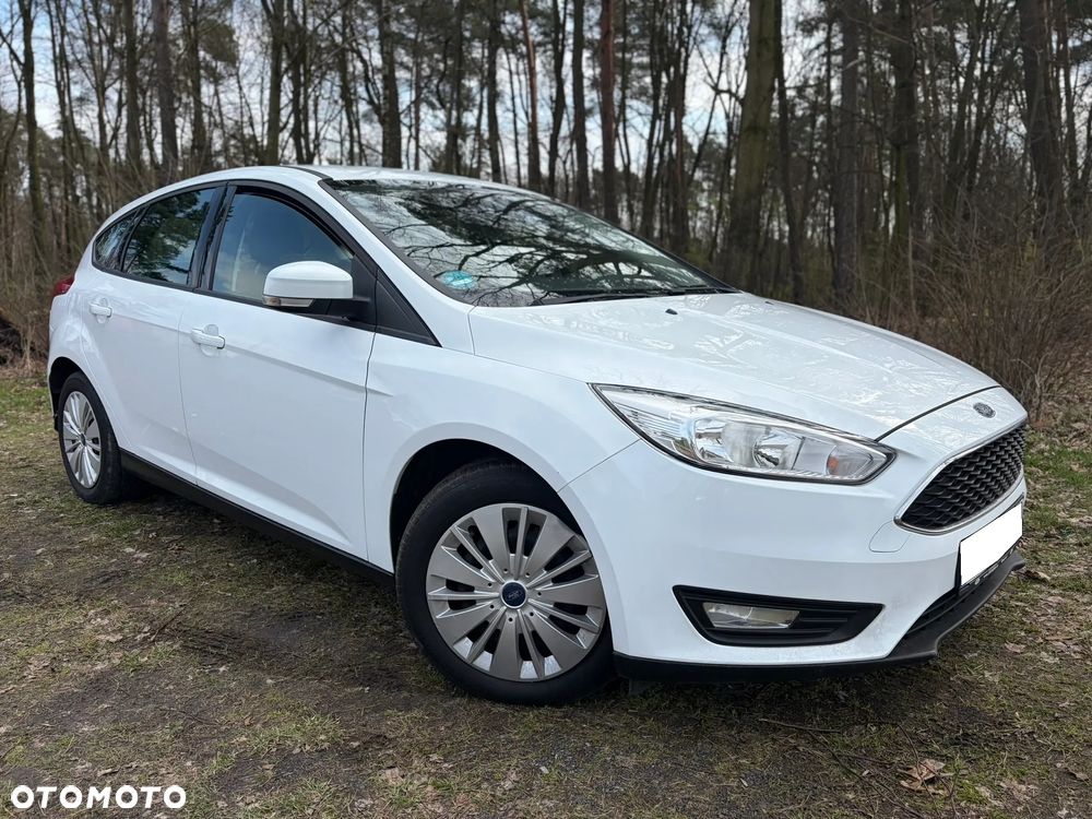 Ford Focus 1.0 EcoBoost Trend - 12
