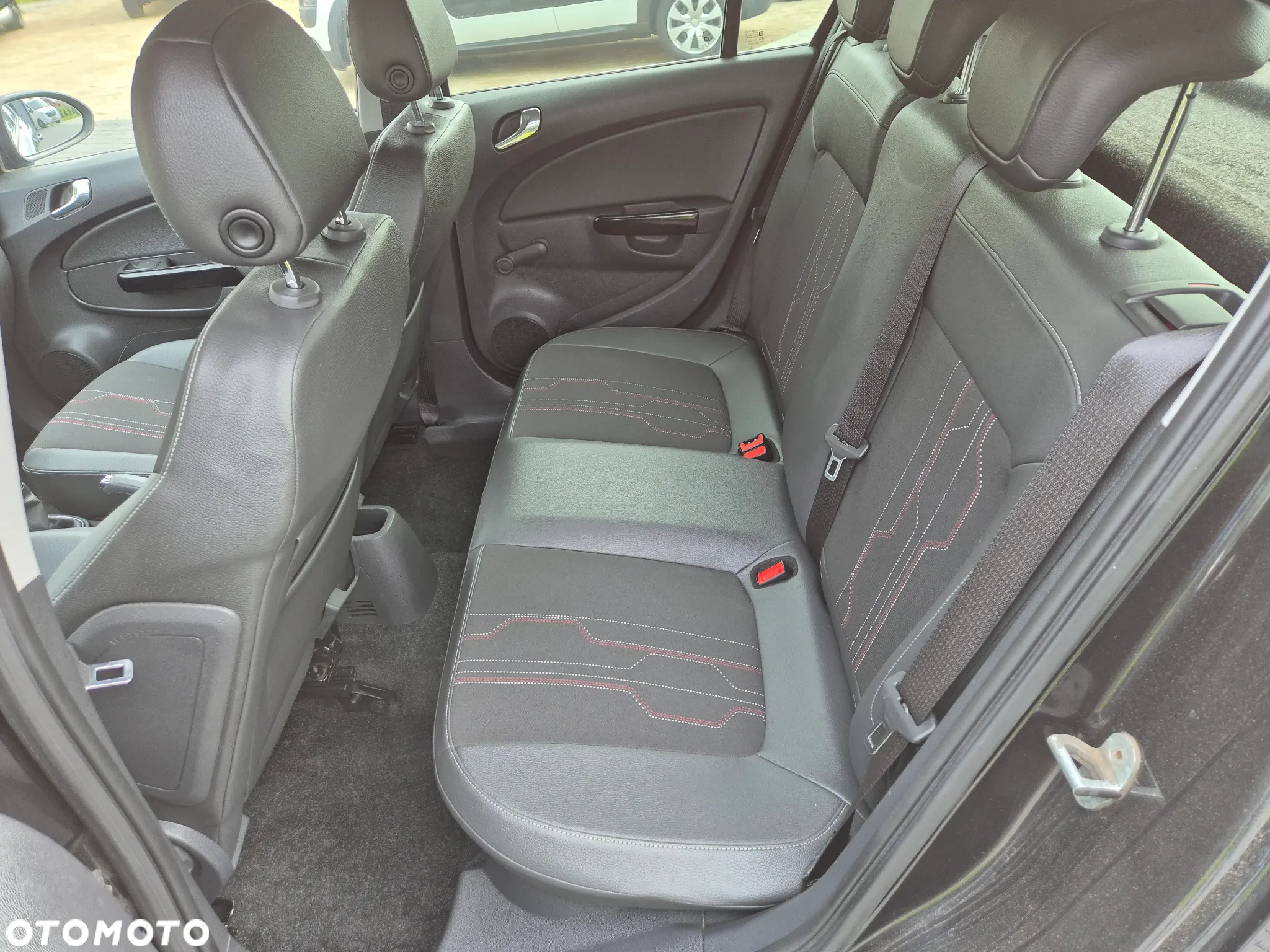 Opel Corsa 1.2 16V EcoFLEX 150 Jahre - 7
