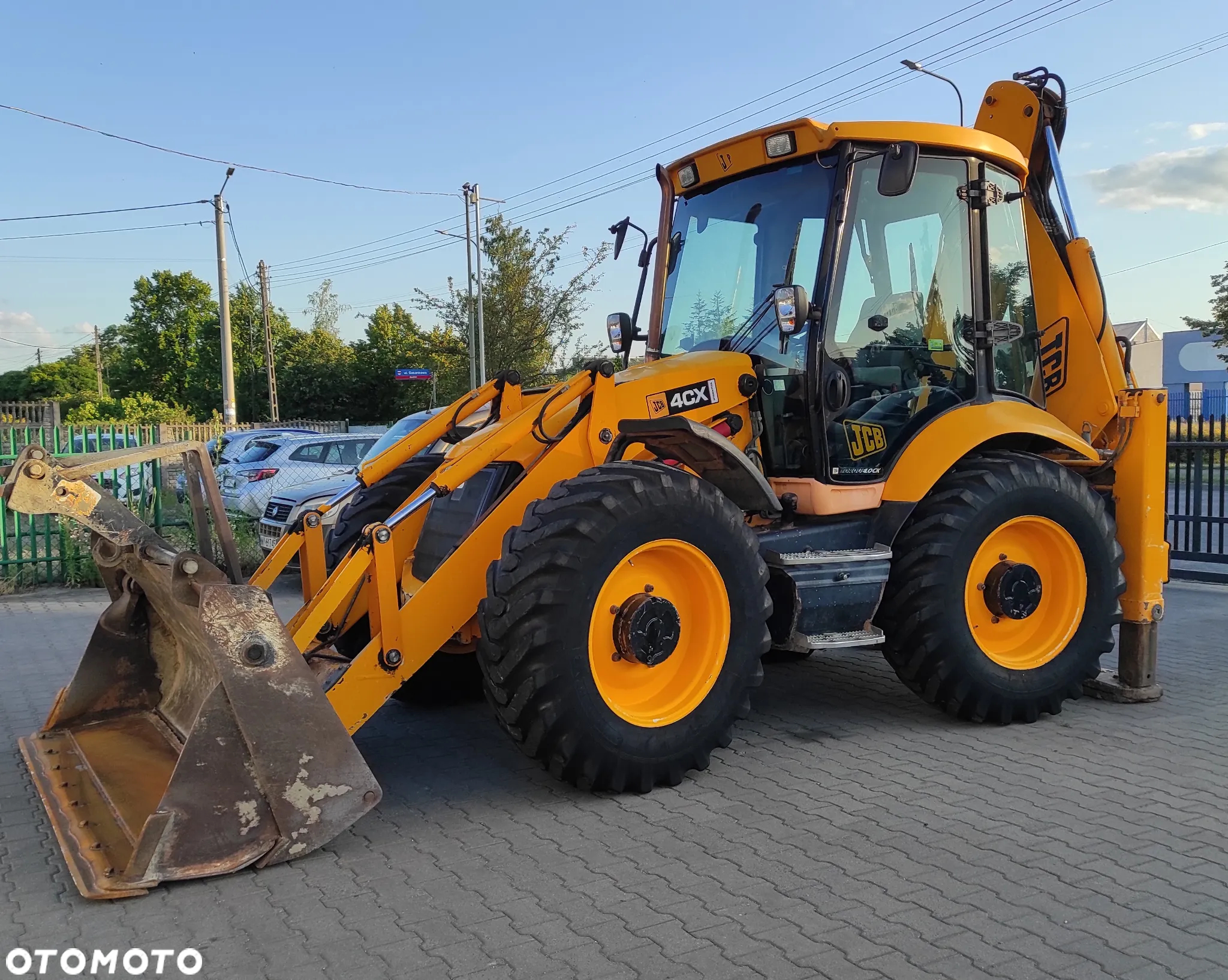 JCB 4CX Powershift Torquelock 2008 R Koparko Ładowarka JCB 4CX - 2