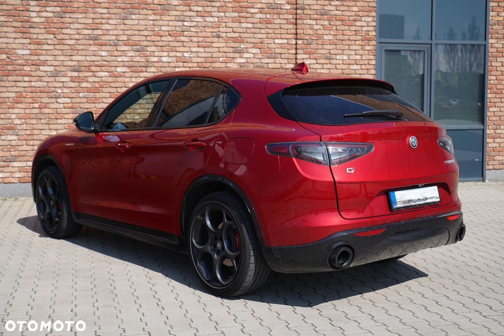 Alfa Romeo Stelvio 2.0 Turbo Veloce Q4 - 6