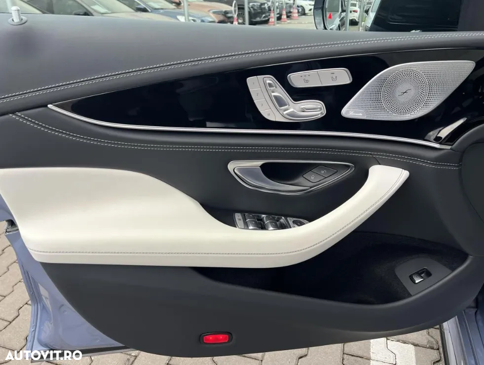 Mercedes-Benz AMG GT 53 4MATIC+ MHEV - 17