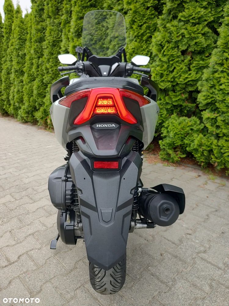 Honda NSS - 10