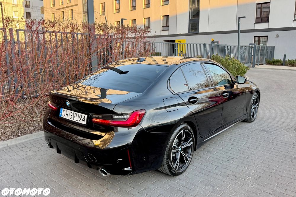 BMW Seria 3 320d xDrive M Sport sport - 4