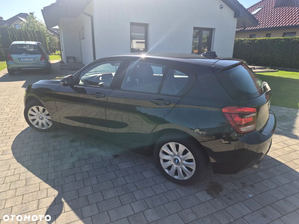 BMW Seria 1 116d - 24