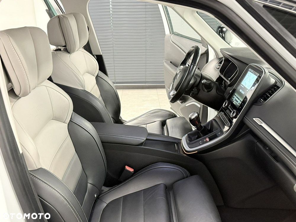 Renault Scenic ENERGY dCi 130 INITIALE PARIS - 28