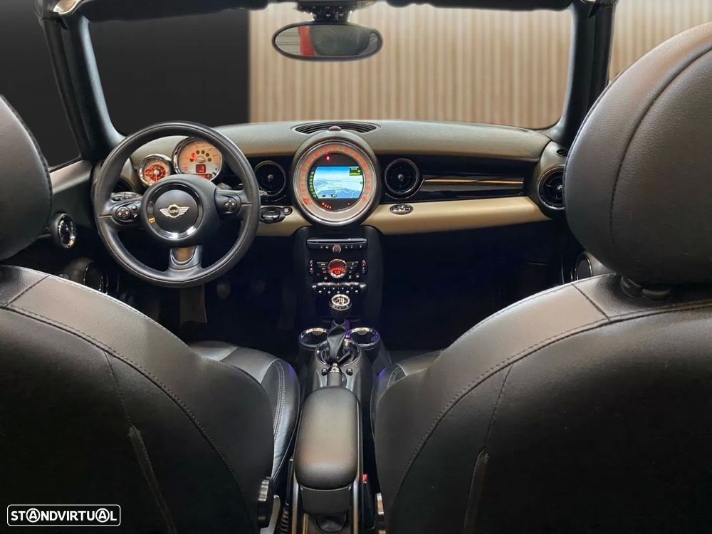 MINI Cabrio Cooper D - 10