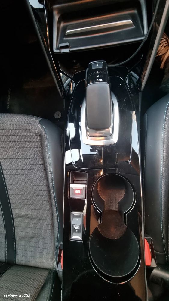 Peugeot e-208 50 kWh Allure Pack - 13