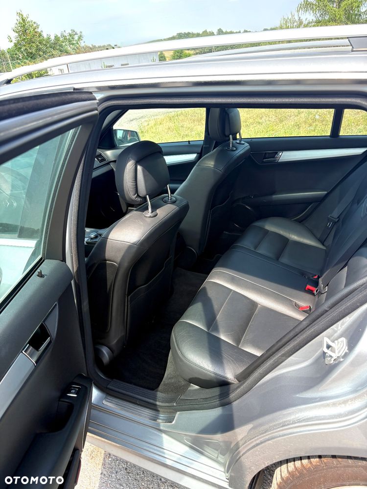 Mercedes-Benz Klasa C 350 CDI 4-Matic Avantgarde - 10