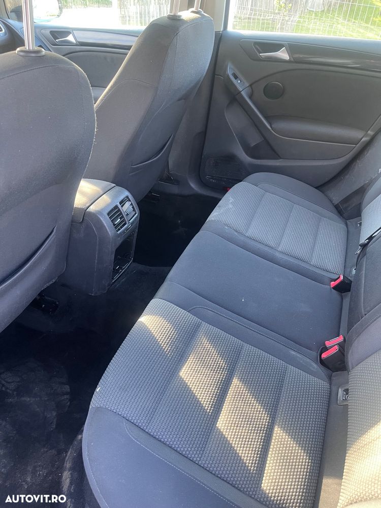 Volkswagen Golf 1.6 TDI DPF BlueMotion - 7