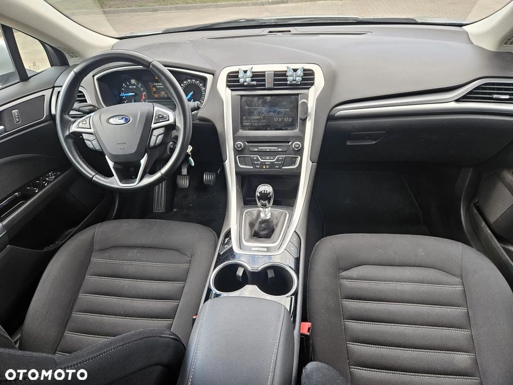 Ford Mondeo 1.6 TDCi Start-Stopp Titanium - 16