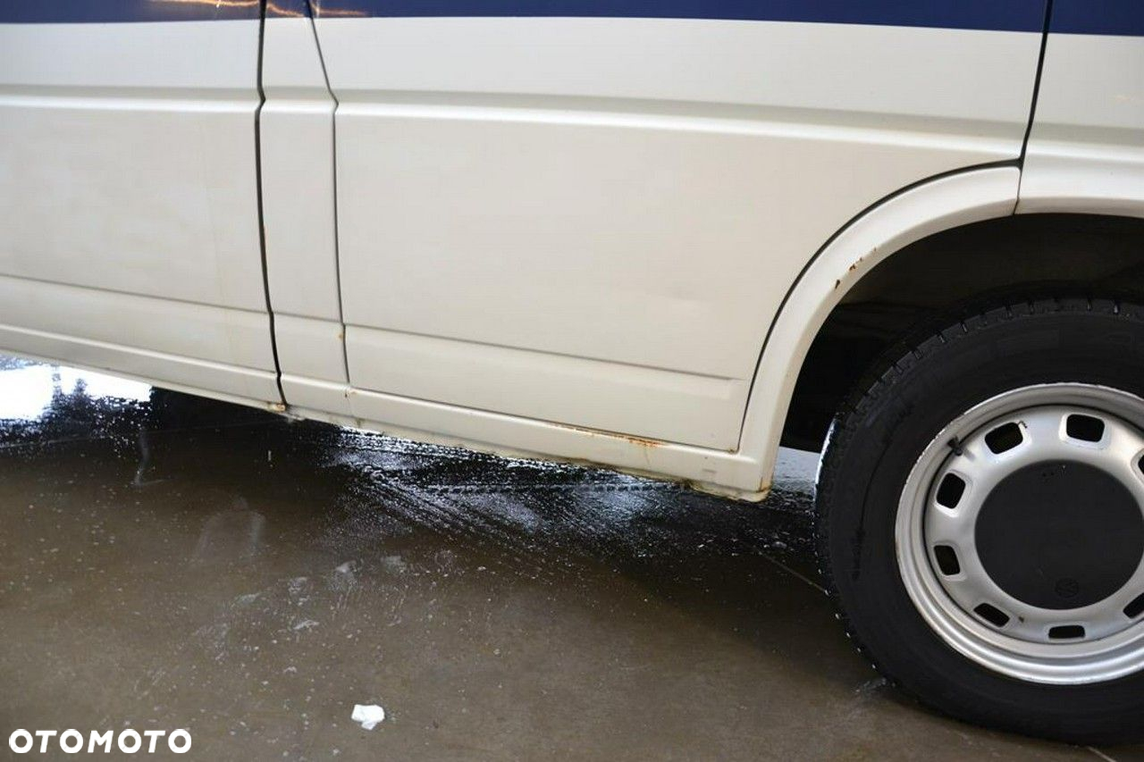 Volkswagen Transporter - 20