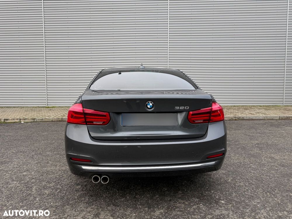 BMW Seria 3 320d Efficient Dynamic Edition Aut. Luxury Line - 5