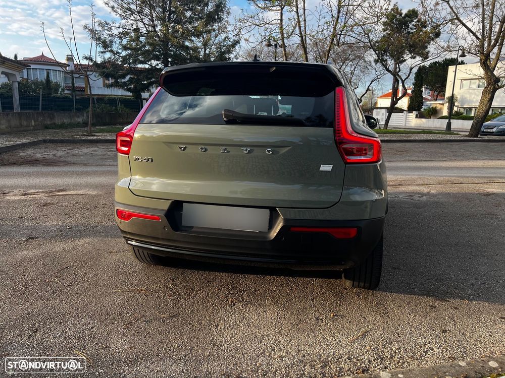 Volvo XC 40 Recharge Plus - 4