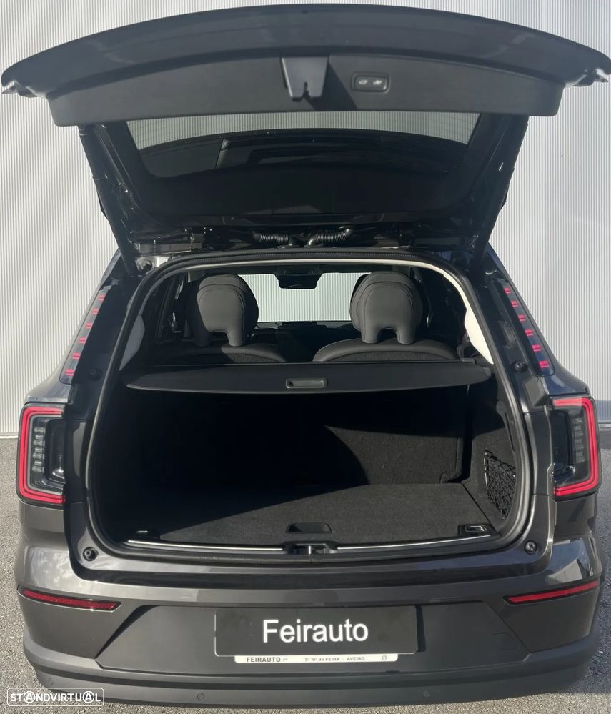 Volvo EX90 104 kWh Single Motor Core - 13