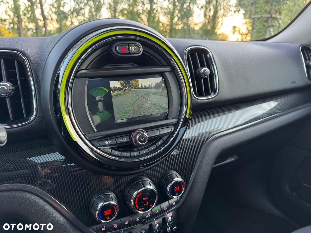 MINI Countryman - 32