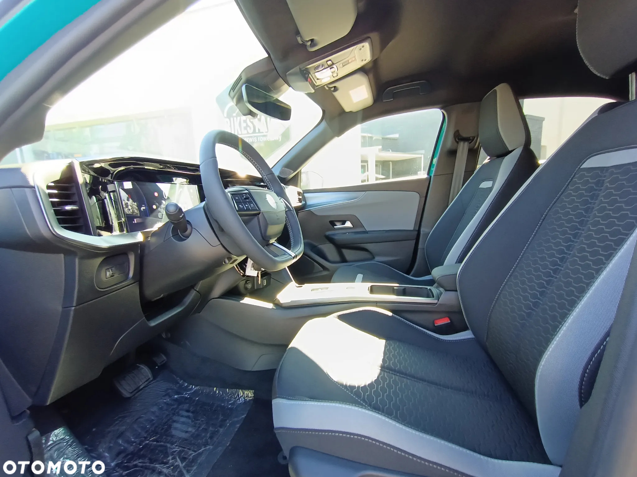 Opel Mokka 1.2 T Edition S&S - 10