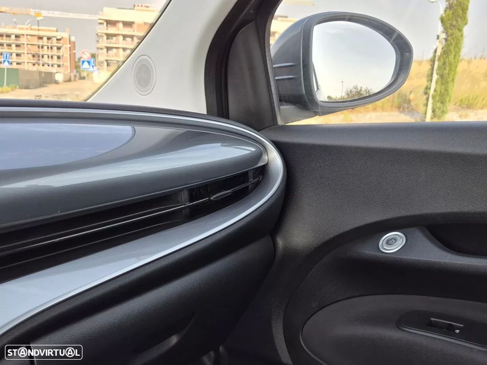 Fiat 500e 3 + 1 42 kWh Icon - 13