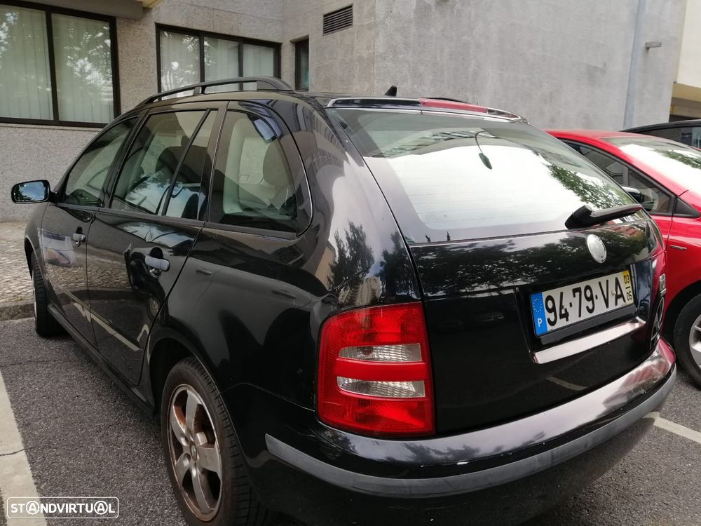 Skoda Fabia Break 1.4 Sport - 2