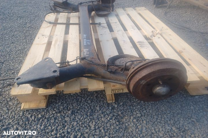 Punte spate 1.1B Fiat Panda 2 [2003 - 2011] Hatchback 5-usi 1.1 MT (5 - 2