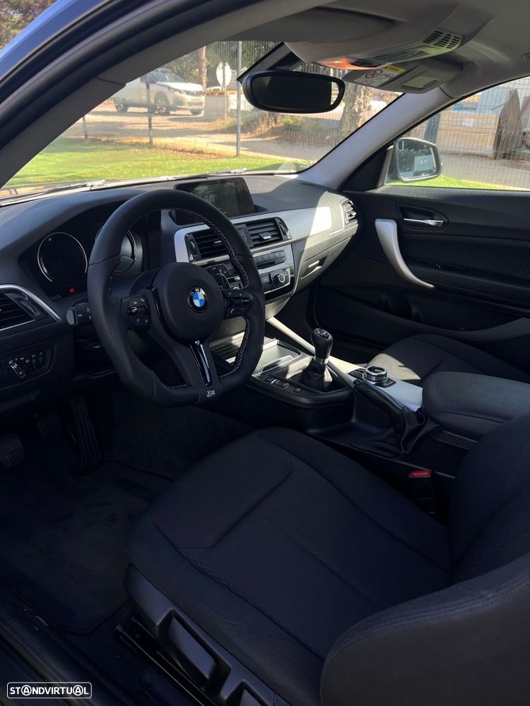 BMW 116 d Pack M - 12