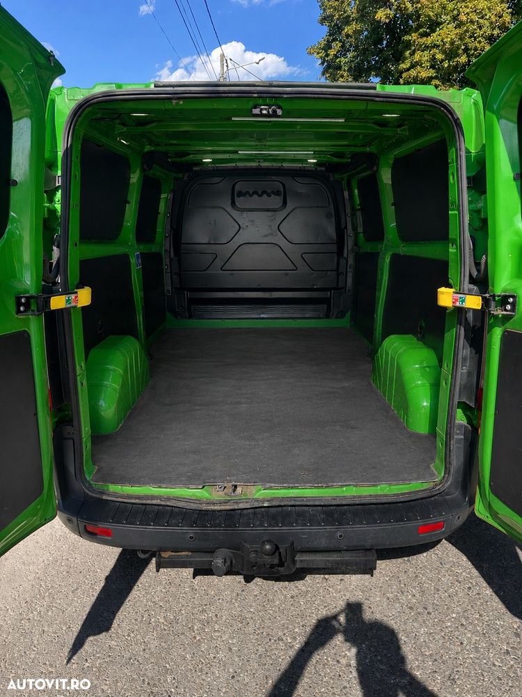 Ford Transit Custom - 13
