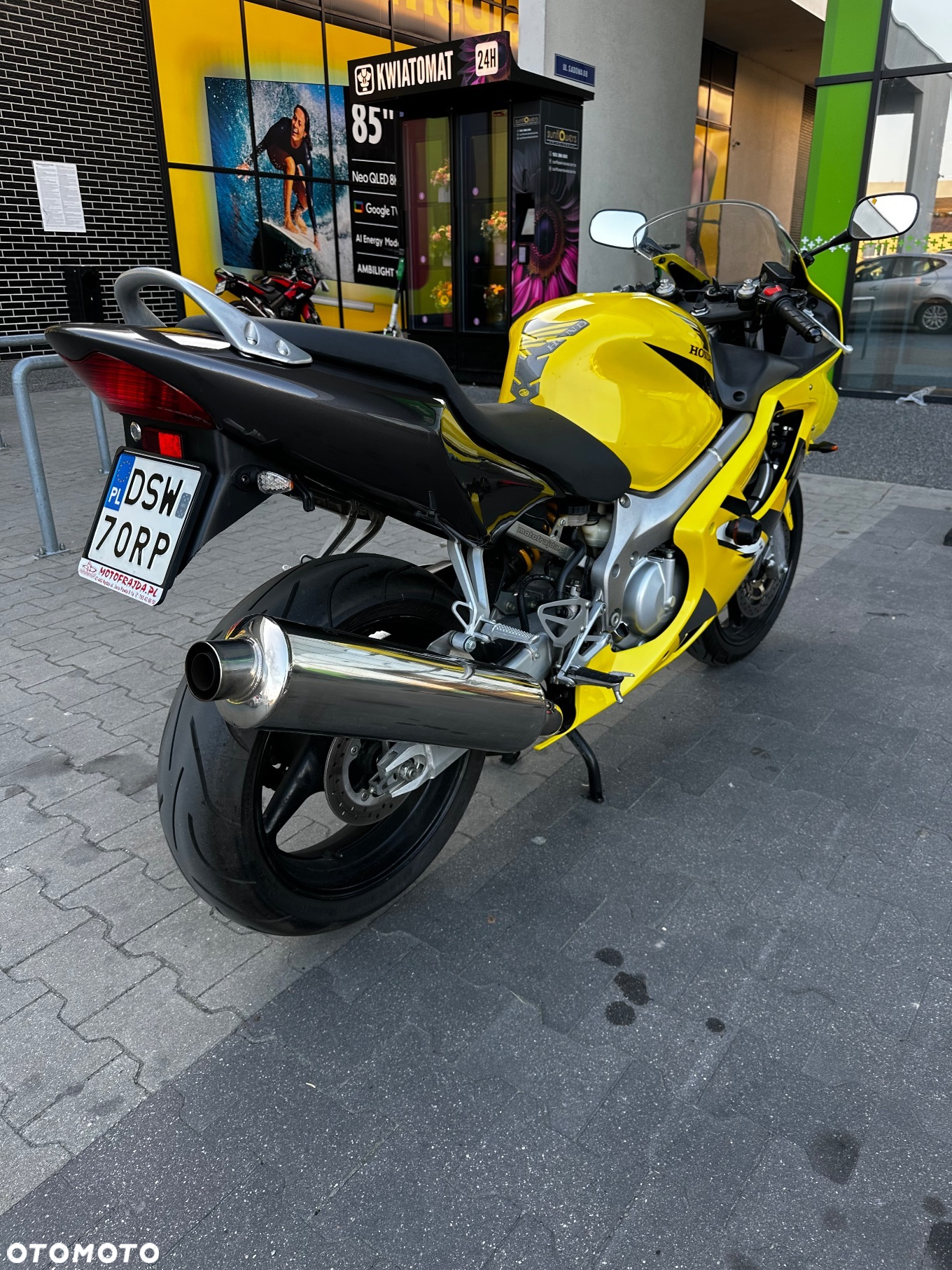 Honda CBR - 8