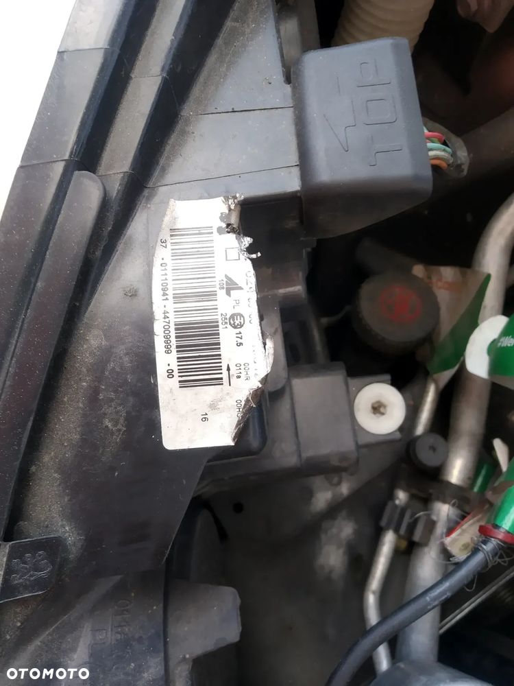 PEUGEOT 308 SW T7 07-11 1.6 HDI 9HZ - OSLONA PRZECIWSLONECZNA PRAWA - 39