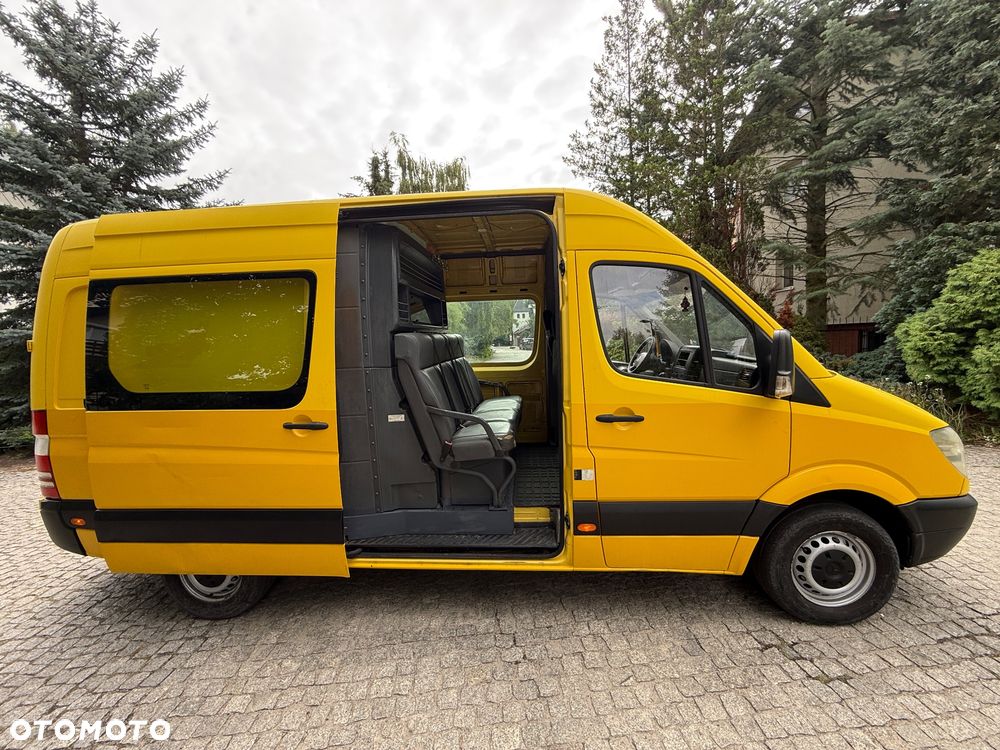 Mercedes-Benz Sprinter - 9