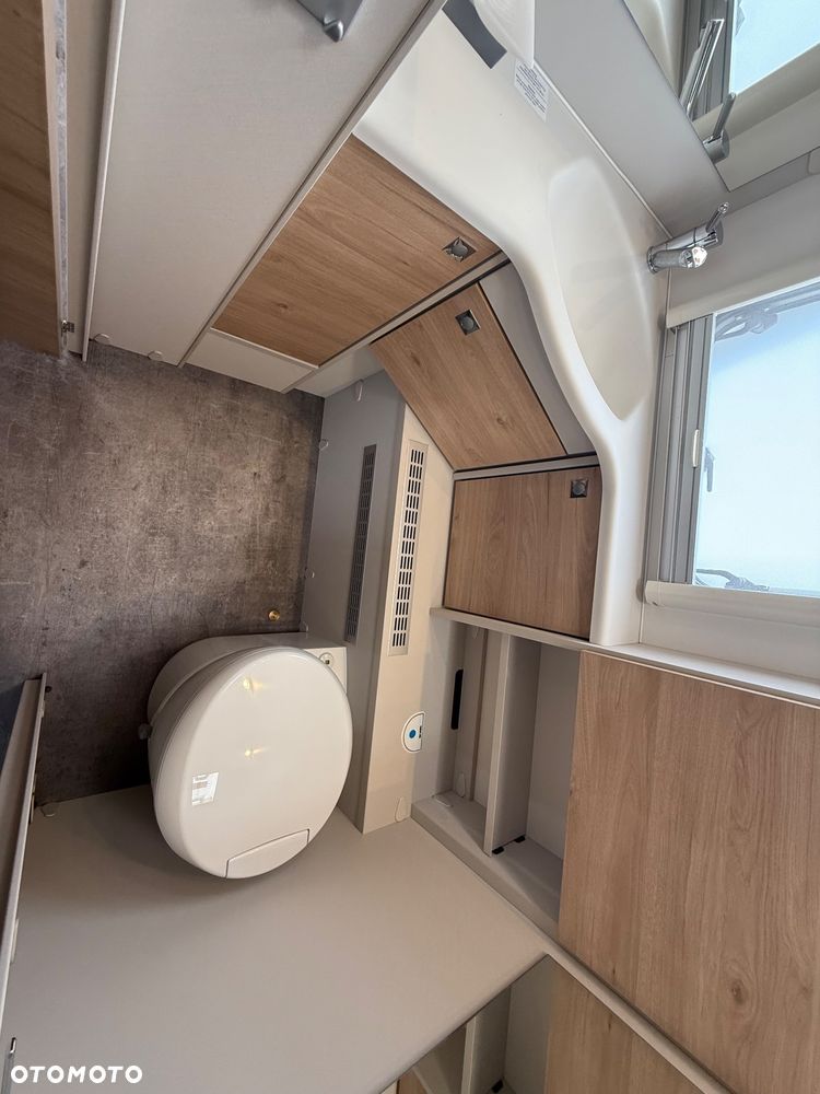 Dethleffs Nomad 760 DR - 17