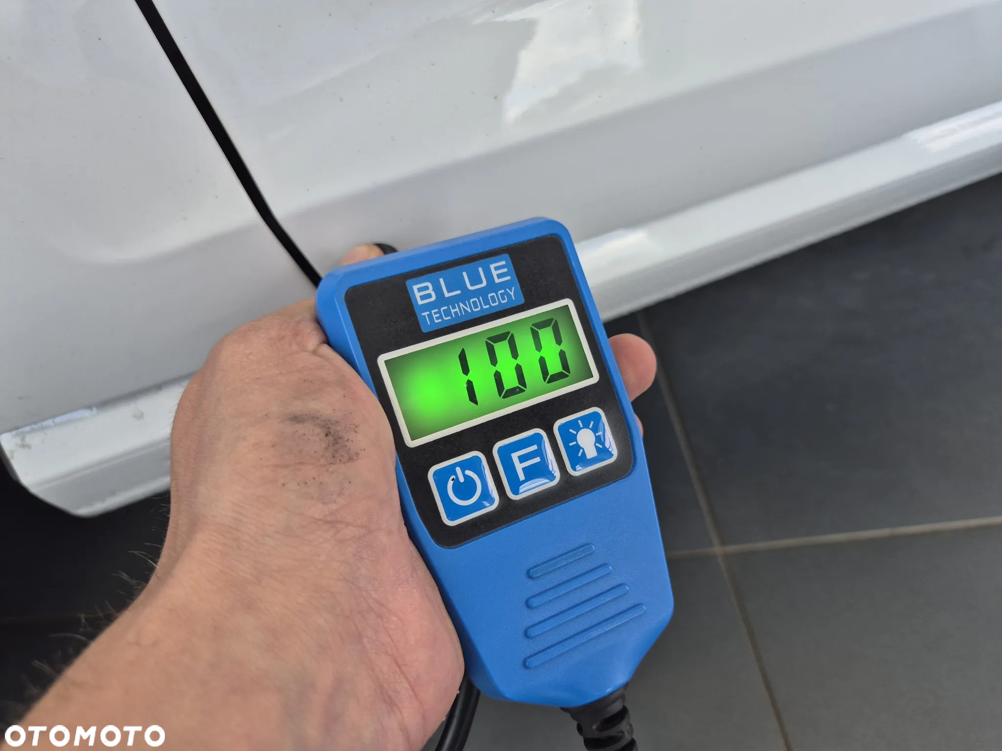 Volkswagen Golf 1.6 BlueTDI Comfortline - 32
