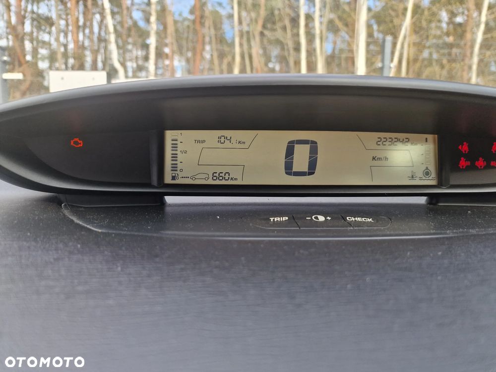 Citroën C4 - 8