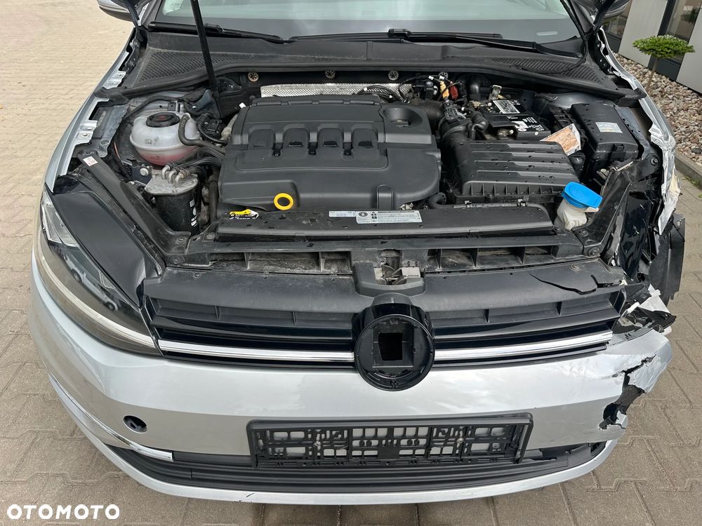 Volkswagen Golf - 13