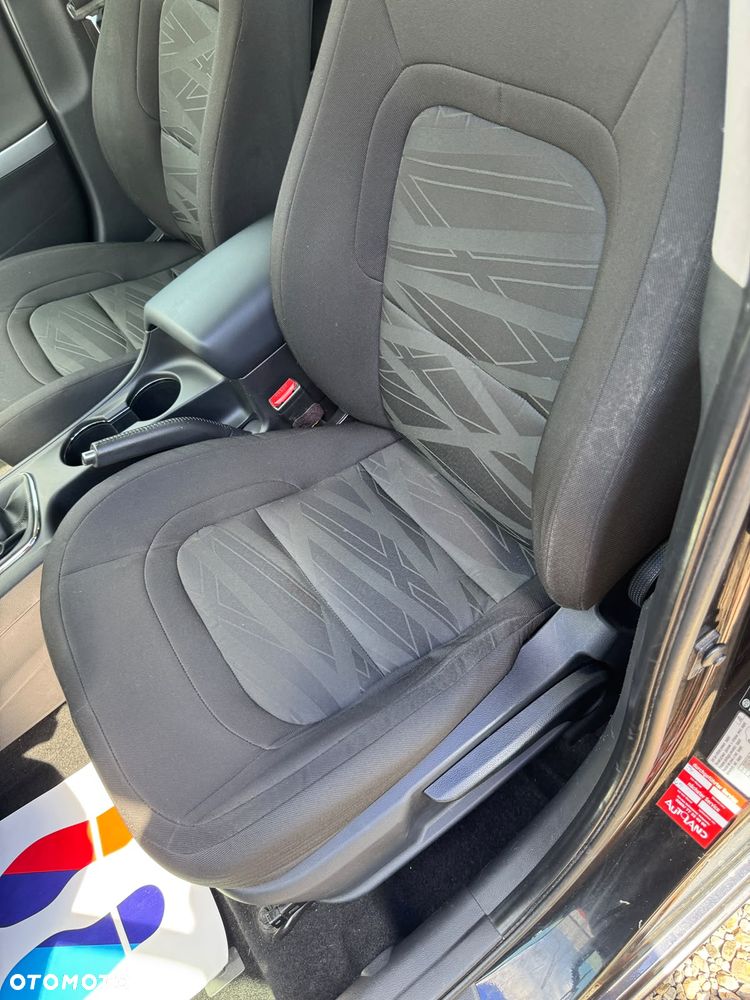 Kia Ceed 1.4 CVVT Attract plus - 19