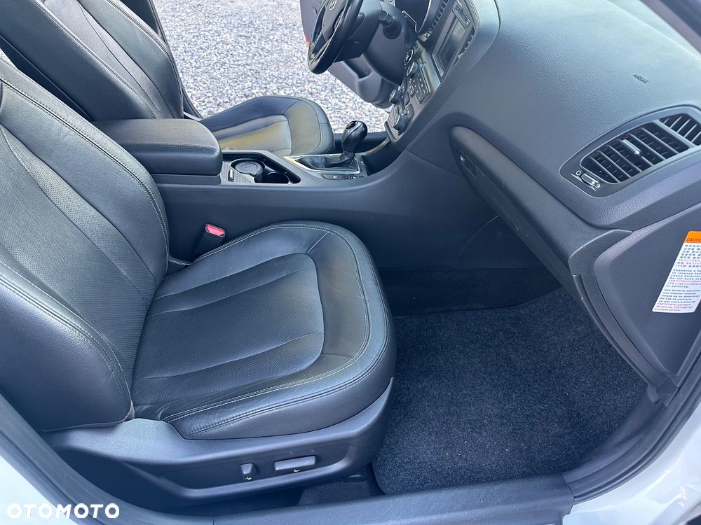Kia Optima 2.0 CVVT Spirit - 20