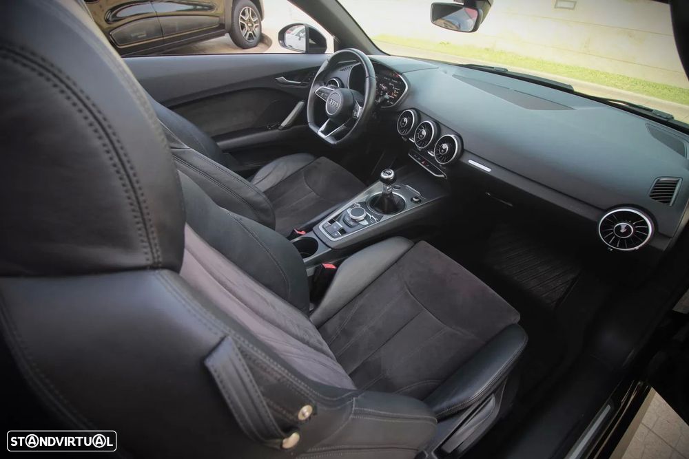 Audi TT Roadster 2.0 TFSi - 27