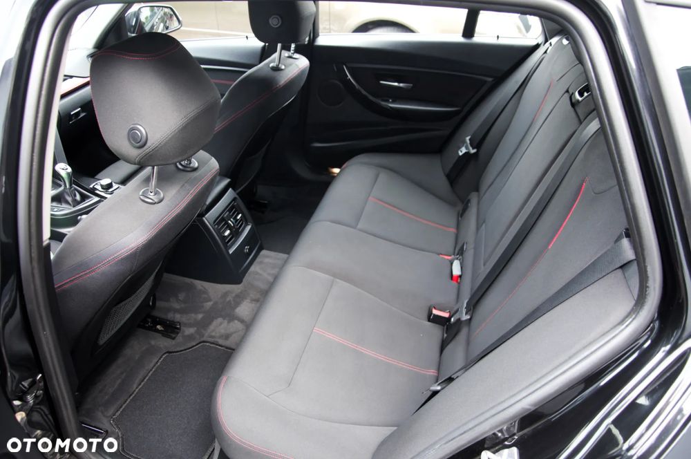 BMW Seria 3 316i Sport Line - 2