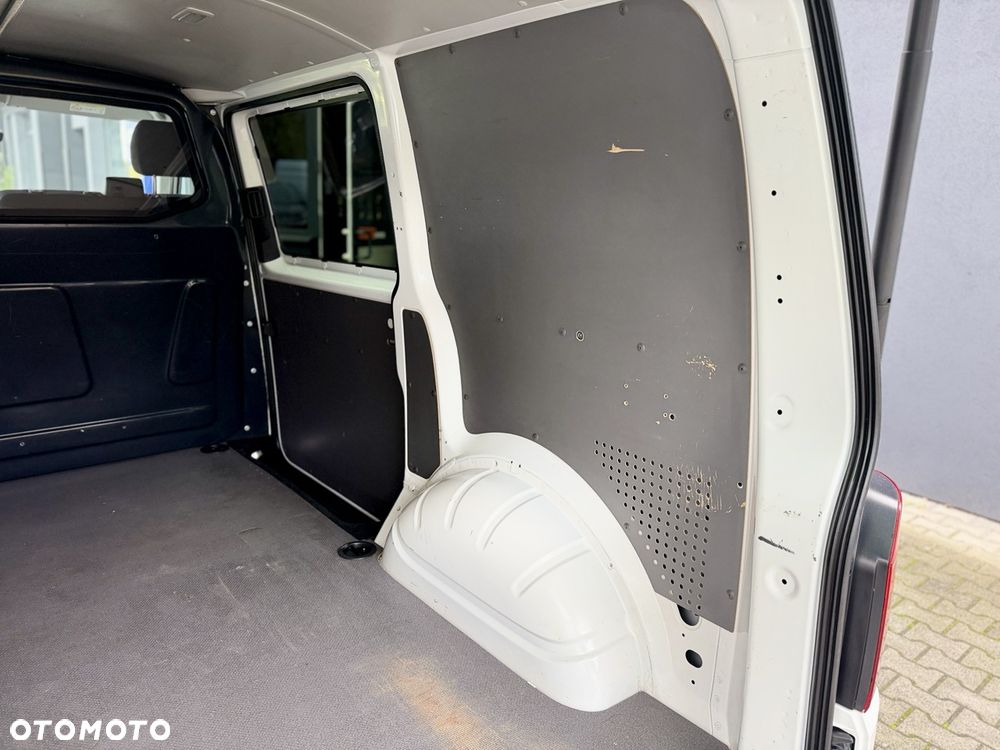 Volkswagen Transporter T6.1 - 33