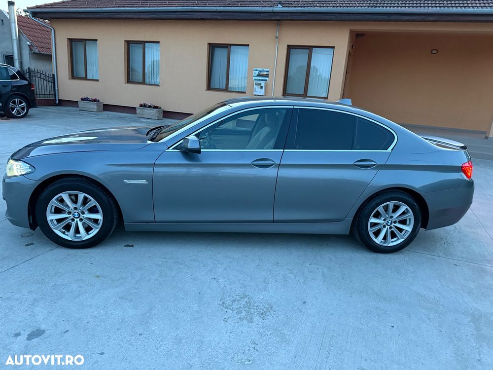 BMW Seria 5 518d Aut. - 23