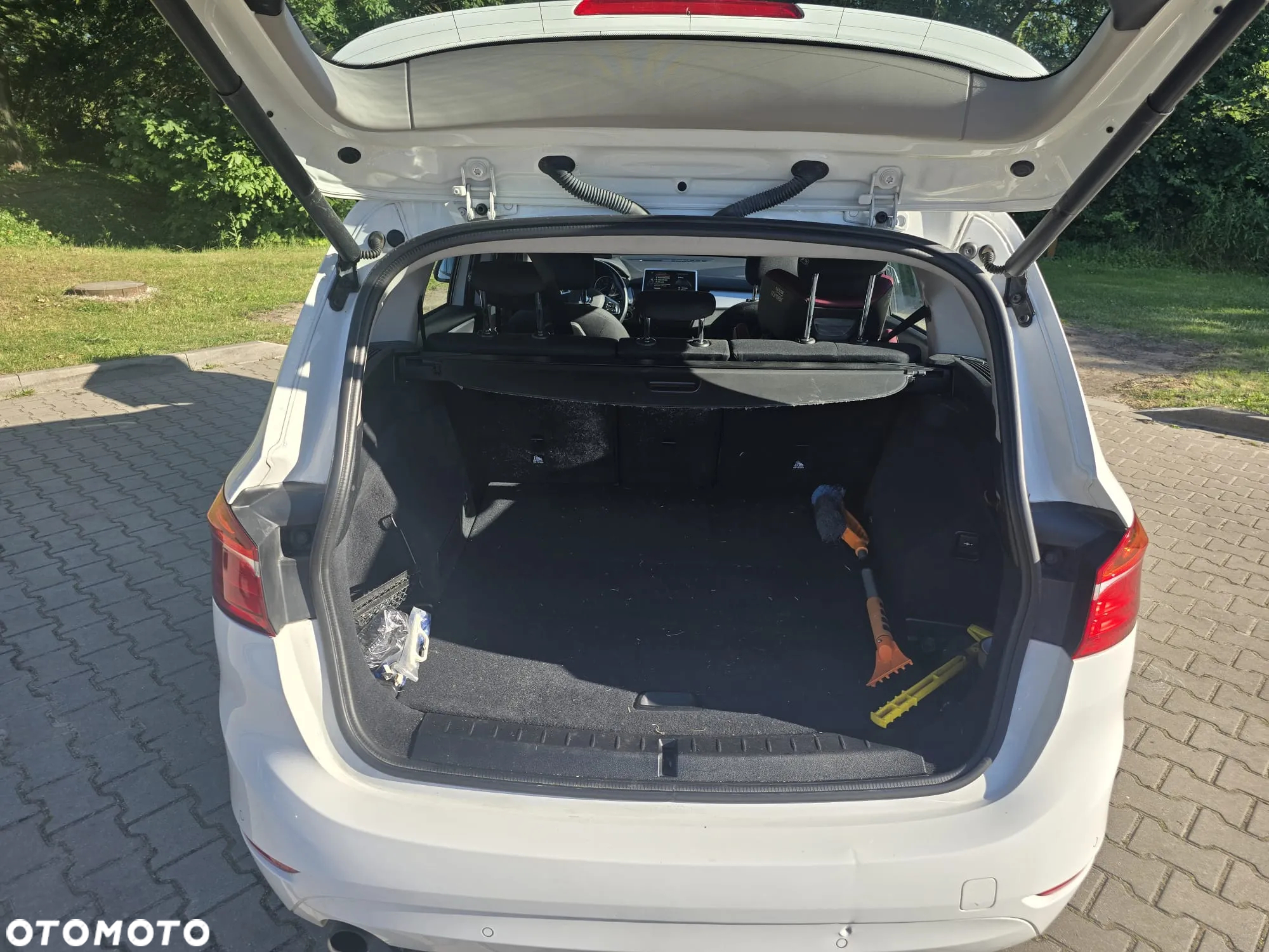 BMW Seria 2 218d Gran Tourer Advantage - 12