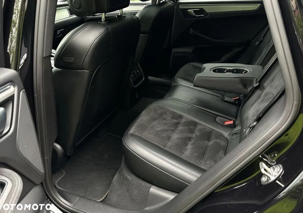 Porsche Macan GTS PDK - 16