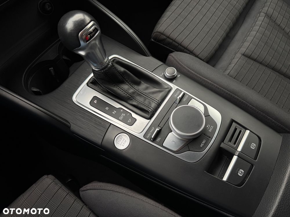 Audi A3 Sportback 35 TFSI Sport S tronic - 13