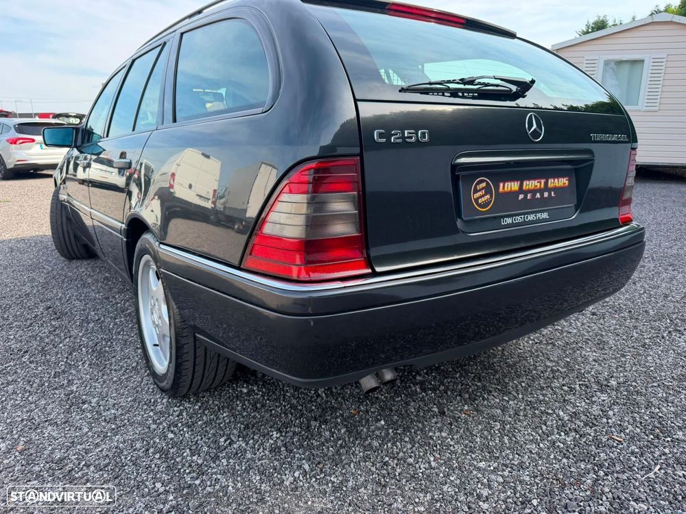 Mercedes-Benz C 250 - 22