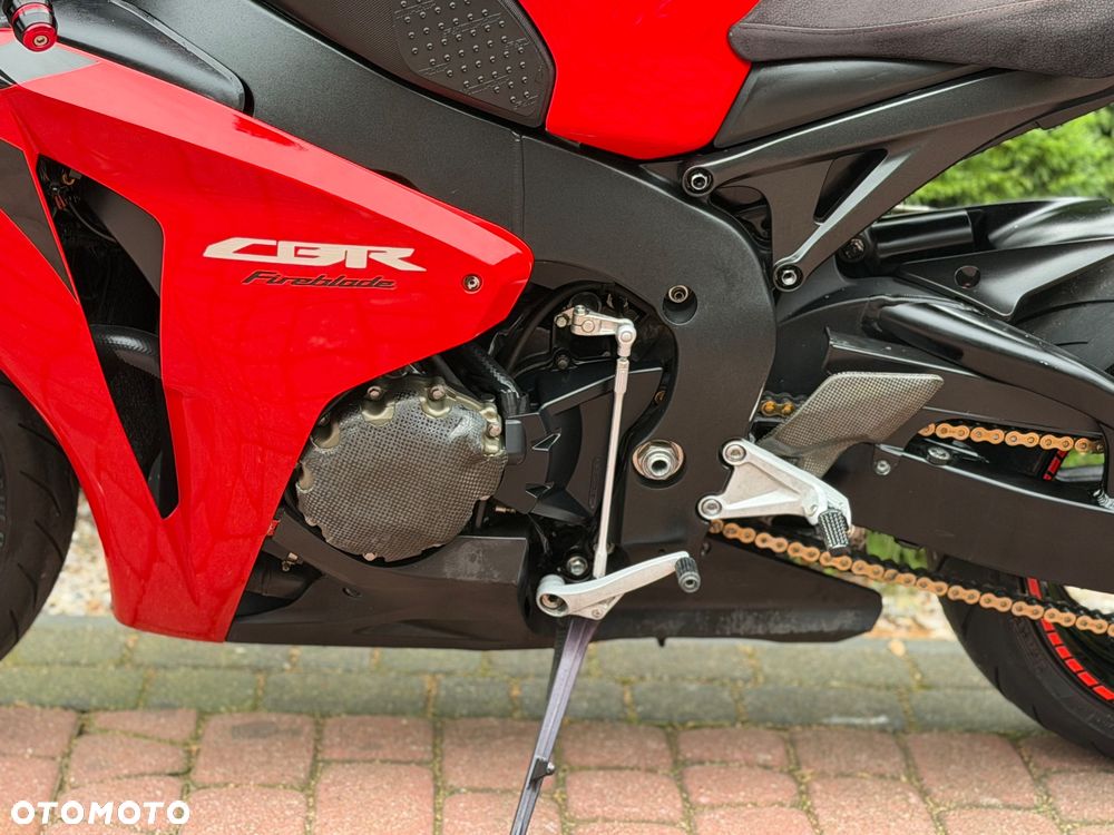 Honda CBR - 16