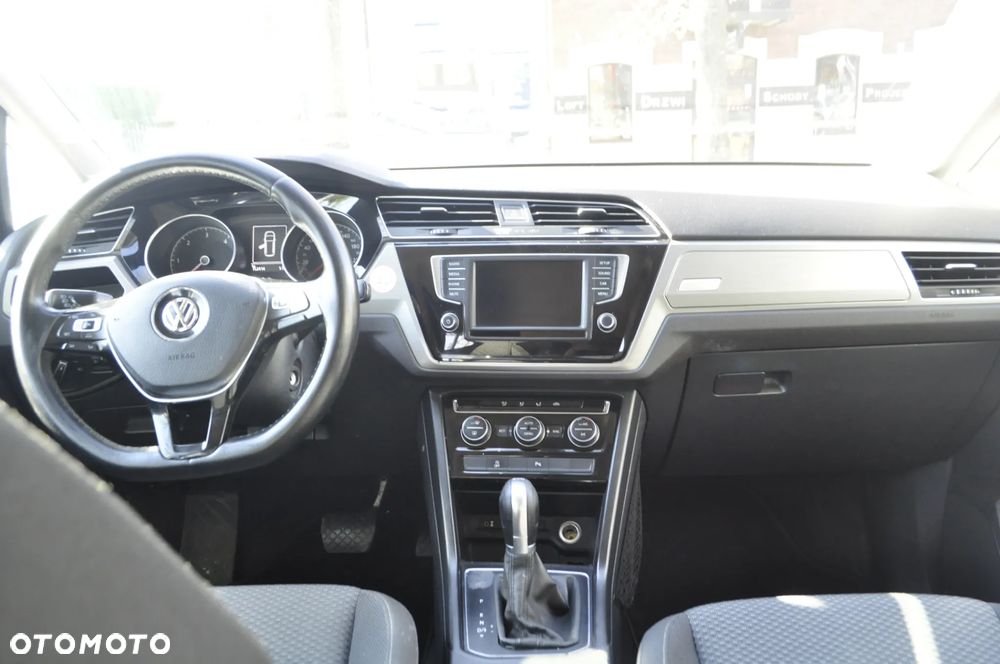 Volkswagen Touran 2.0 TDI BMT Special Edition DSG - 8