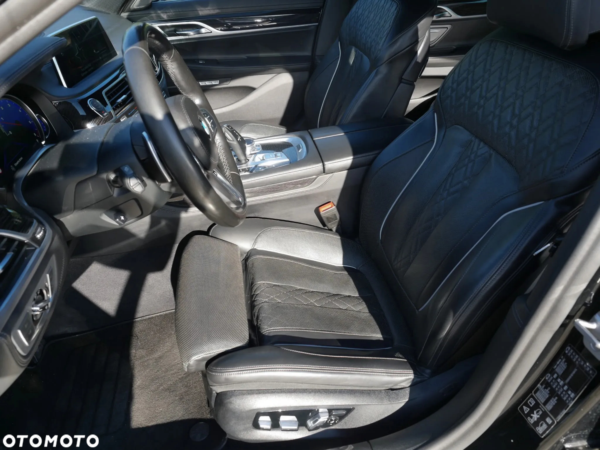 BMW Seria 7 740d xDrive - 13