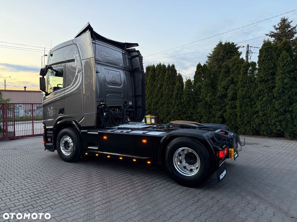 Scania - 13