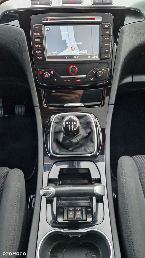 Ford S-Max 2.0 TDCi Titanium - 37