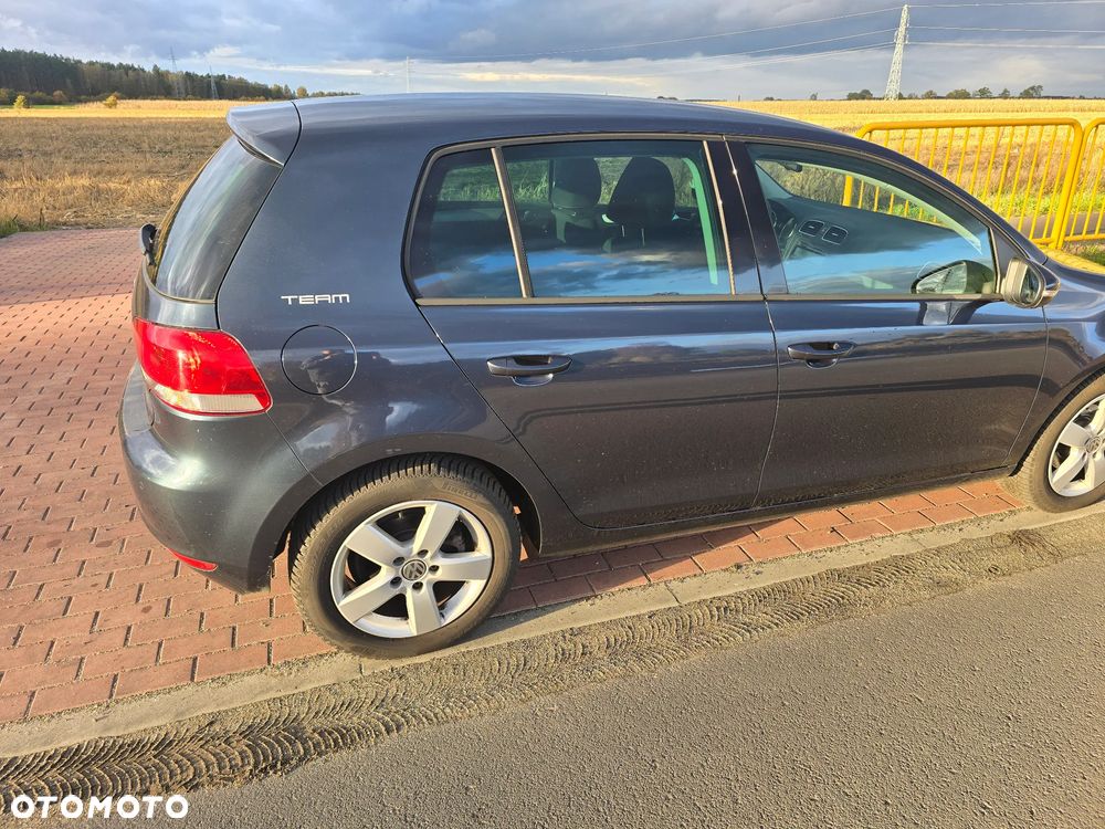 Volkswagen Golf 1.2 TSI Team - 30